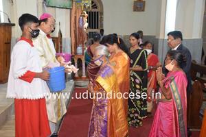 Christmas Celebrated with Devotion and Joy at Milagres Cathedral Kallianpur